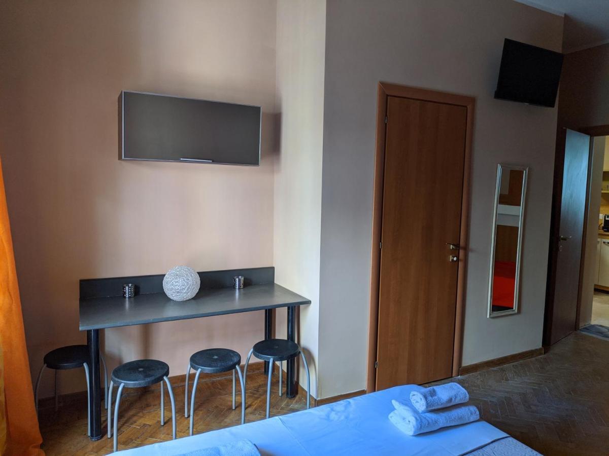 B&B Gina Trastevere Rom Exteriör bild