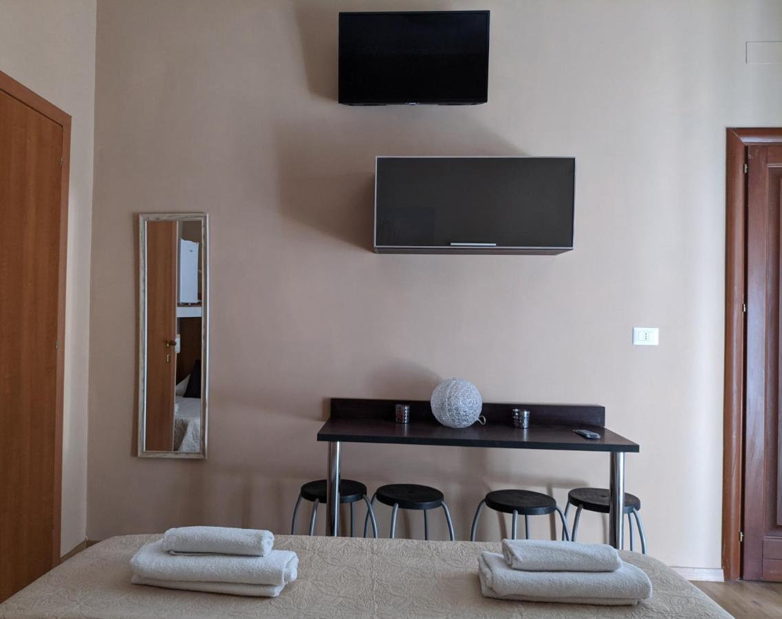 B&B Gina Trastevere Rom Exteriör bild